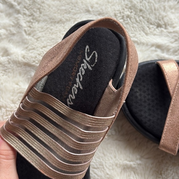 Skechers Rose Gold Wedge Sandals | Comfort Platform Strappy Slides Size 6 - Picture 8 of 10